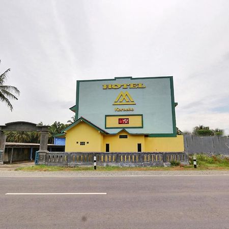 Oyo 90796 Hotel Mulya Indah Tambakmulya ภายนอก รูปภาพ