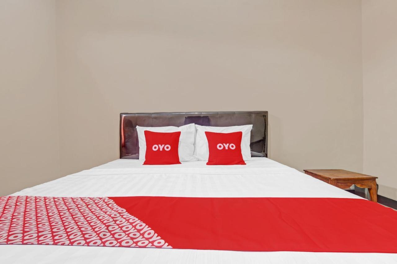 Oyo 90796 Hotel Mulya Indah Tambakmulya ภายนอก รูปภาพ